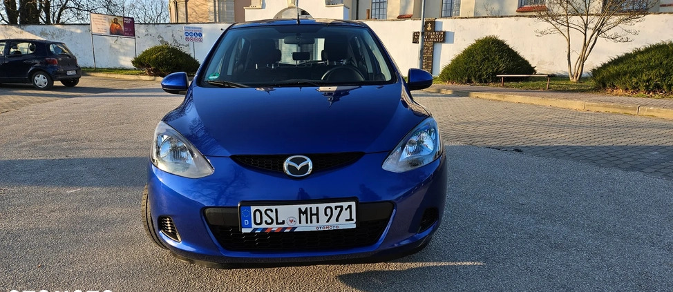 Mazda 2 cena 15500 przebieg: 167500, rok produkcji 2009 z Halinów małe 211